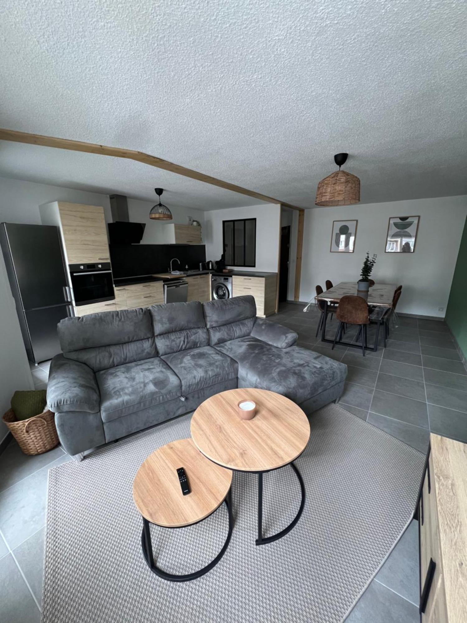 Spacieux Et Confortable - Centre Ville De Briancon - Serre-Chevalier - Garage Et Wifi Exterior foto